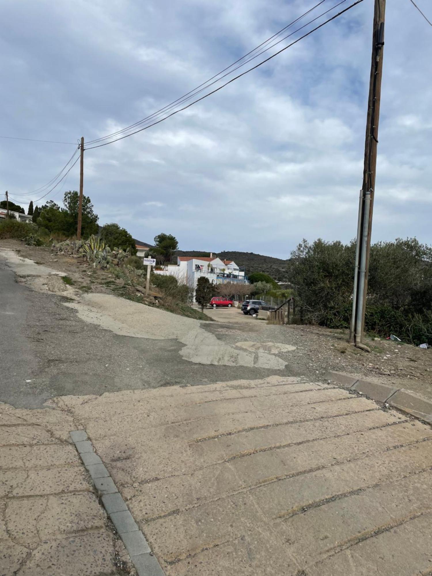 Tusquets - Apartamento Con Vistas Al Mar Cadaques Bagian luar foto